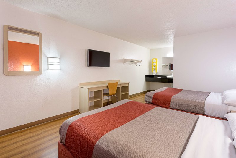 motel 6 baton rouge la southeast