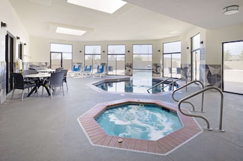 comfort inn and suites