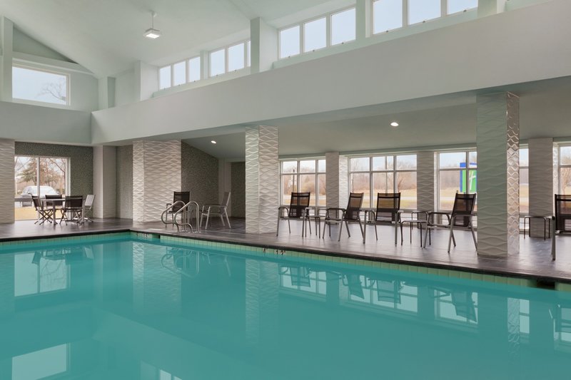holiday inn express williamsburg north by ihg