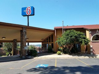Motel 6 Hot Springs, Ar,Hot Springs>>Garland,2 star