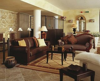 solar do castelo a lisbon heritage collection