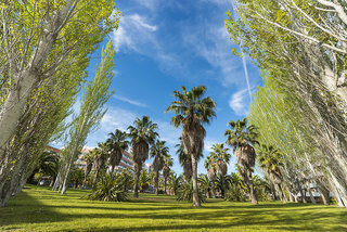 aparthotel costa encantada