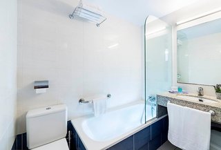 aparthotel costa encantada