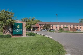 Quality Inn Grand Rapids South-Byron Center,Cutlerville>>Byron Township,3 star