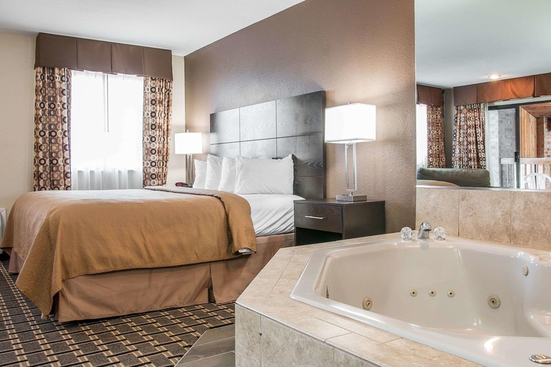 quality inn grand rapids south byron center
