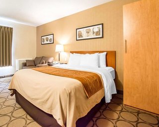 comfort inn kirkland lake