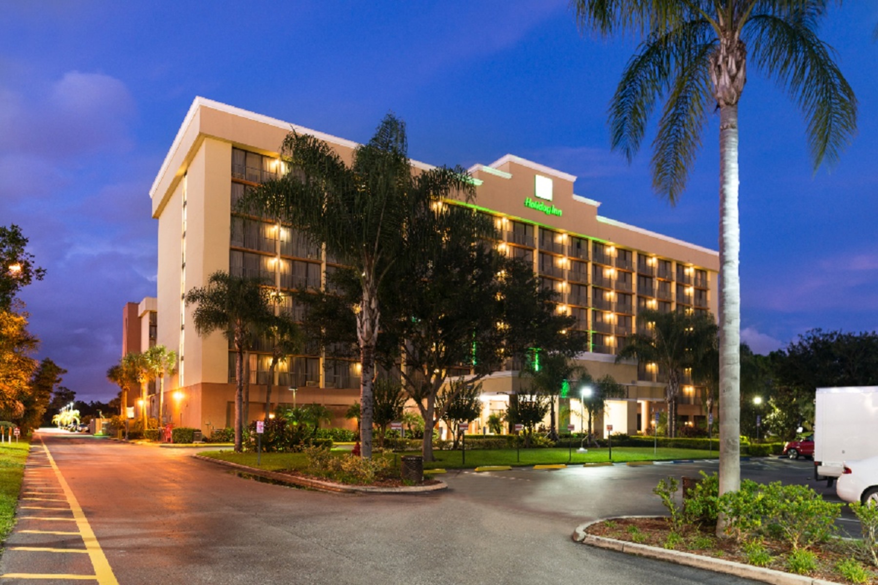 holiday inn and suites orlando sw celebration area