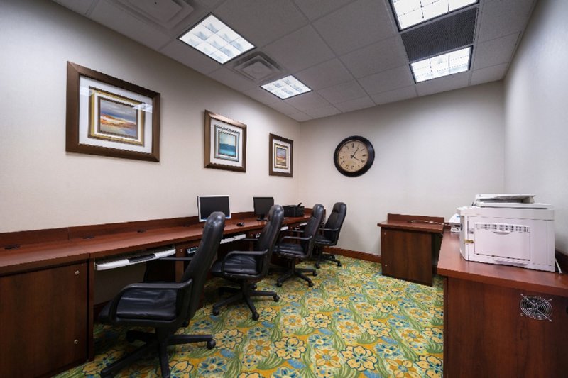 holiday inn and suites orlando sw celebration area