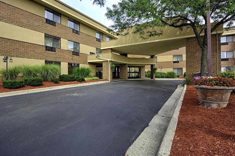 comfort inn grand rapids airport