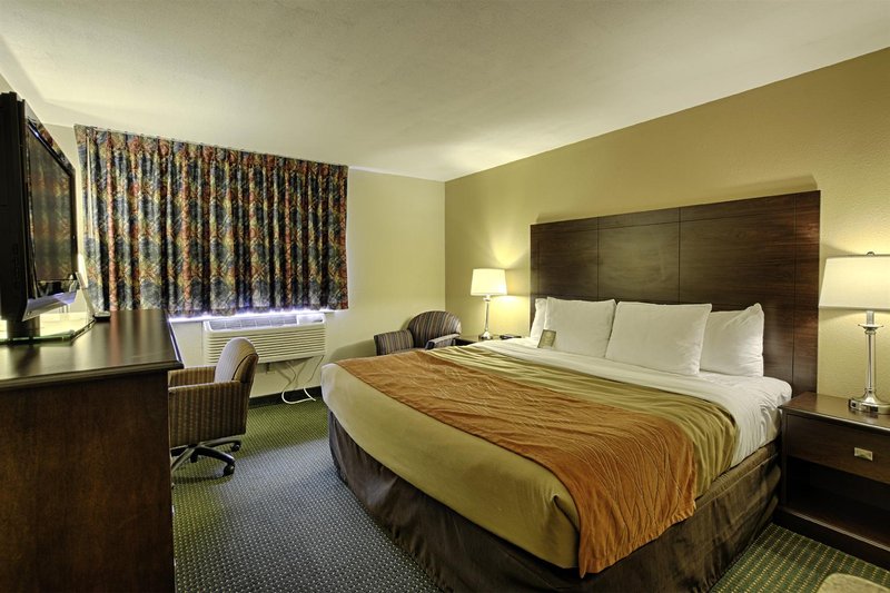 comfort inn grand rapids airport