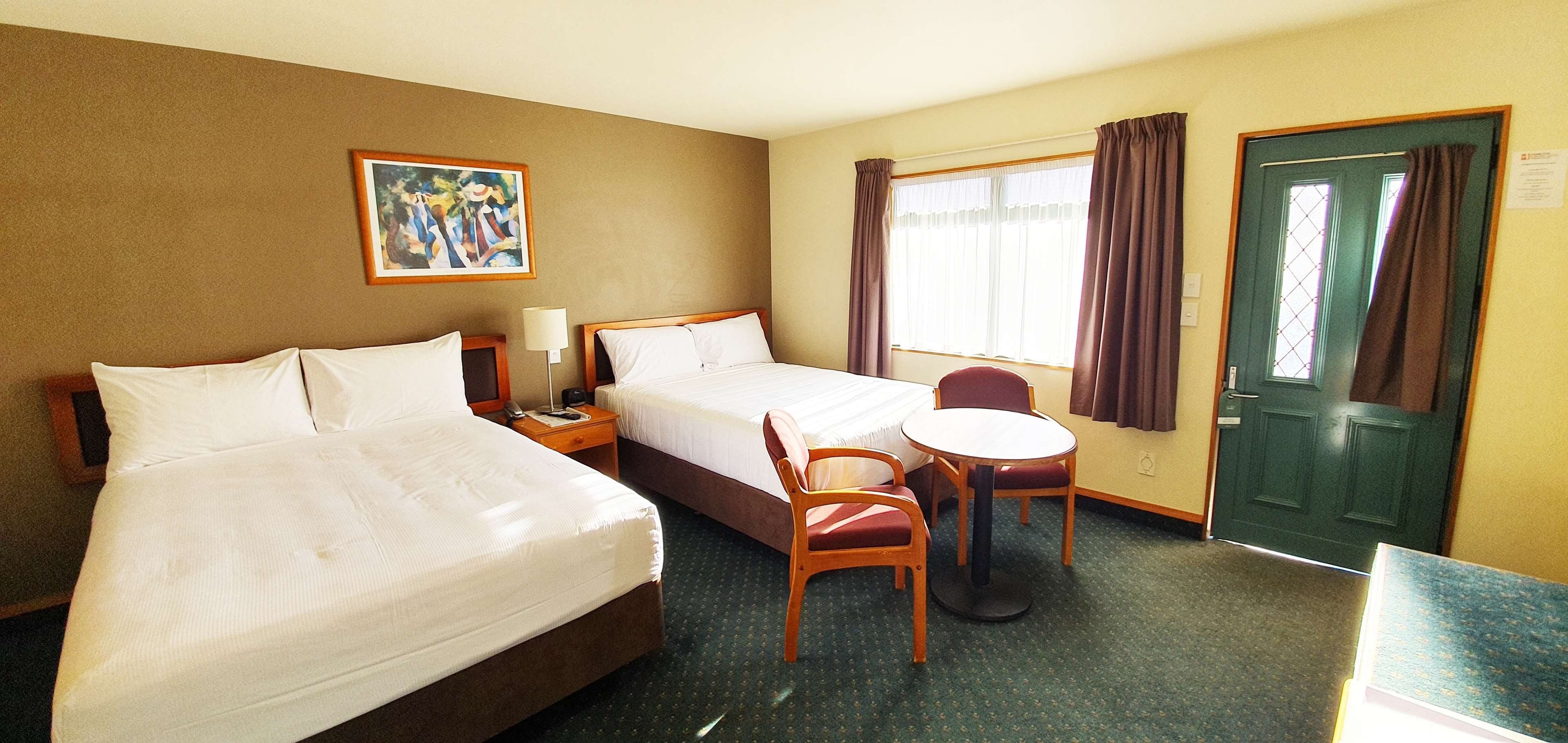 jetpark hotel hamilton airport