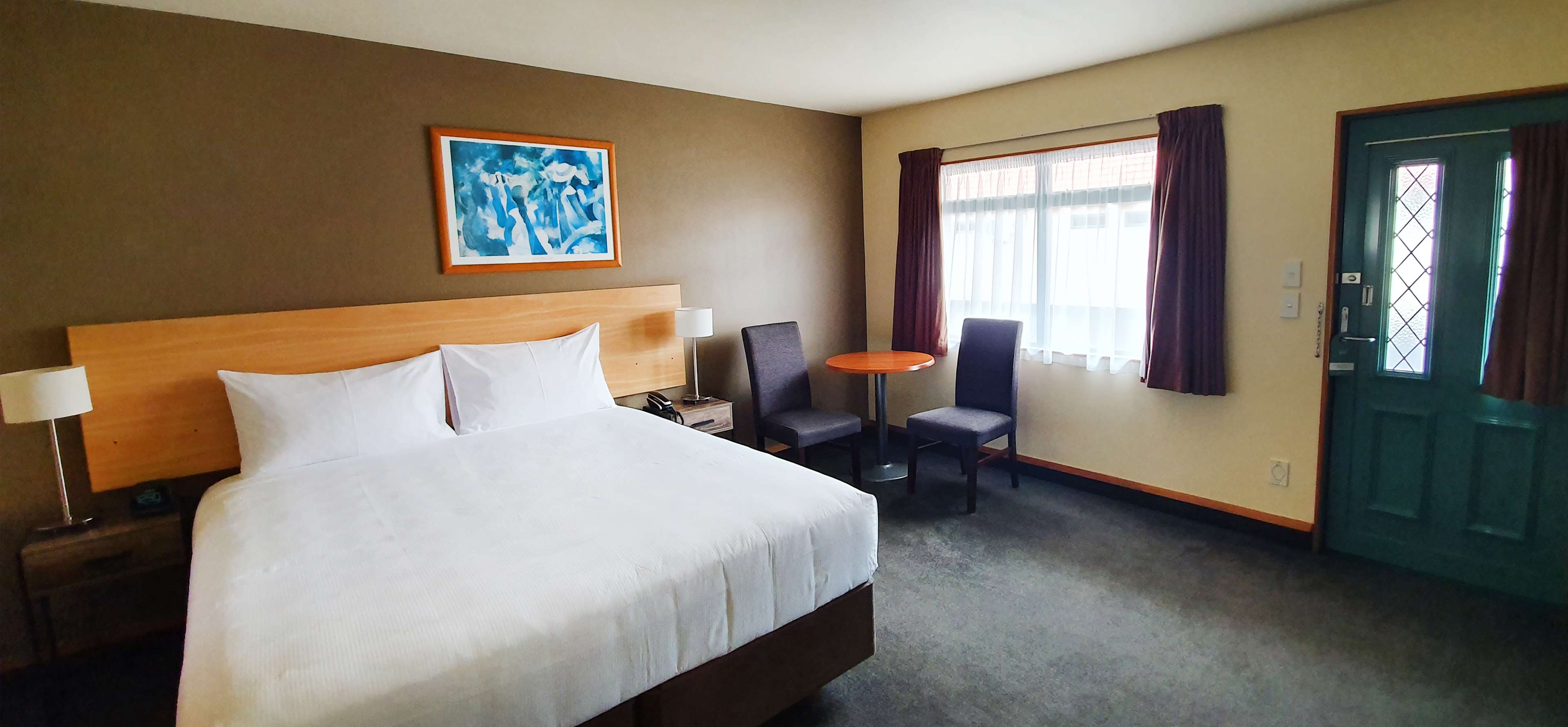 jetpark hotel hamilton airport
