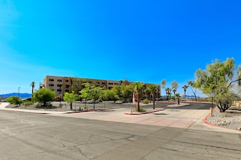 studio 6 suites lake havasu city az