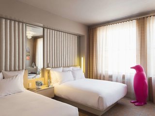 21C Museum Hotel Durham,Eastern Piedmont>>Durham,4 star