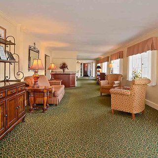 magnuson grand pioneer inn and suites