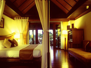 nora beach resort and spa