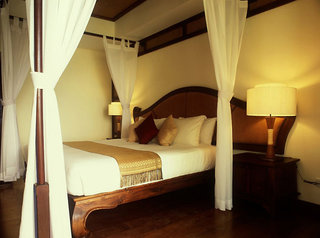 nora beach resort and spa