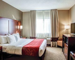 Comfort Suites Lombard - Addison,Chicago>>Addison,4 star