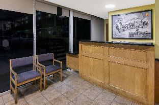 Super 8 By Wyndham Lubbock Civic Center North,Texas>>Lubbock,2 star