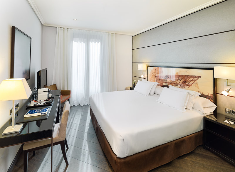 h10 universitat hotel