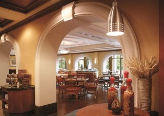 Shangri-La Hangzhou,78 Beishan Road,5 star