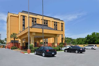 Quality Inn,In Houston (North Shore),3 star