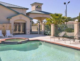 days inn and suites by wyndham houston north spring