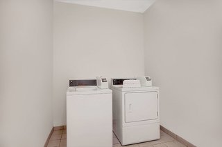 days inn and suites by wyndham houston north spring