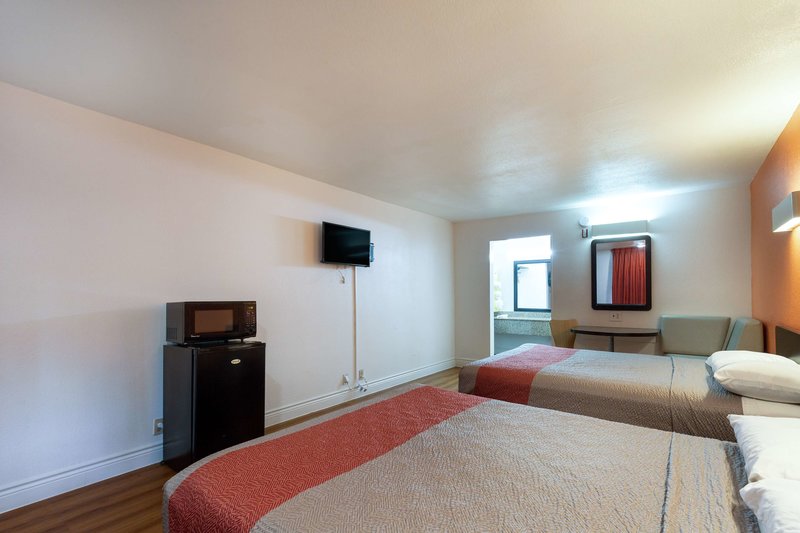 motel 6 houston tx east