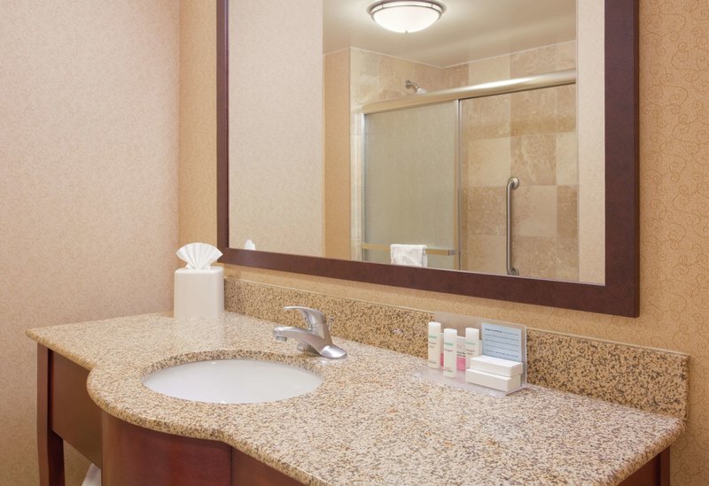 hampton inn and suites omaha southwest la vista