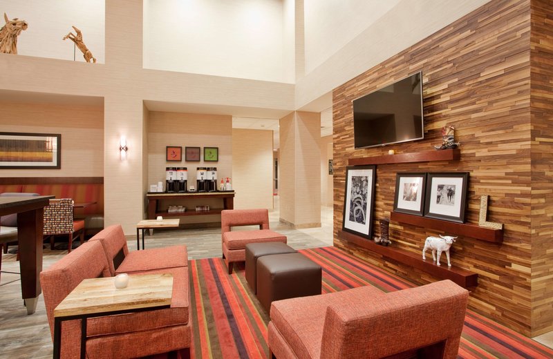 hampton inn and suites omaha southwest la vista