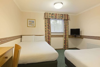 days inn by wyndham leicester forest east m1