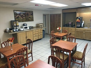 Fairbridge Inn & Suites Lewiston,Lewiston>>Clarkston,2 star