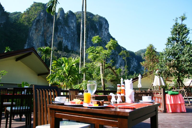 aonang phu petra resort krabi