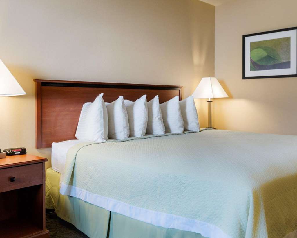 motel 6 junction texas llano river