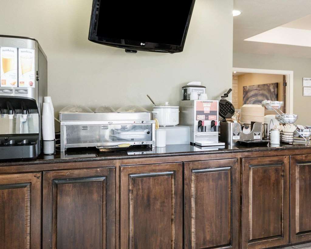 motel 6 junction texas llano river