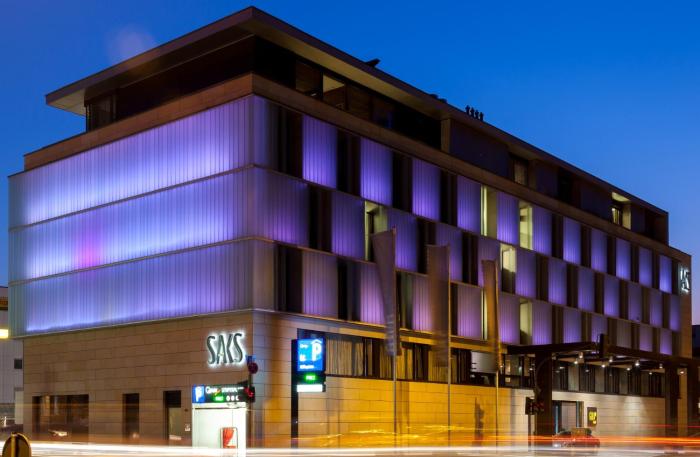 saks urban design hotel