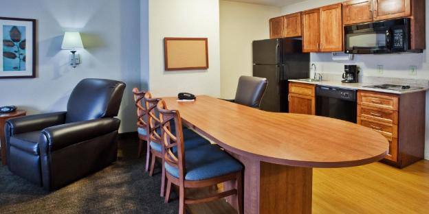 candlewood suites macon by ihg
