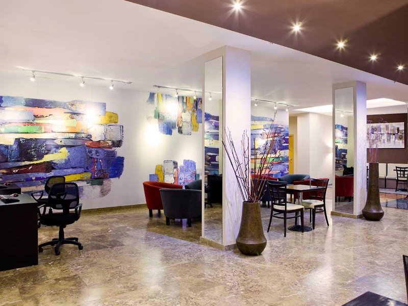 hotel puerta de toledo