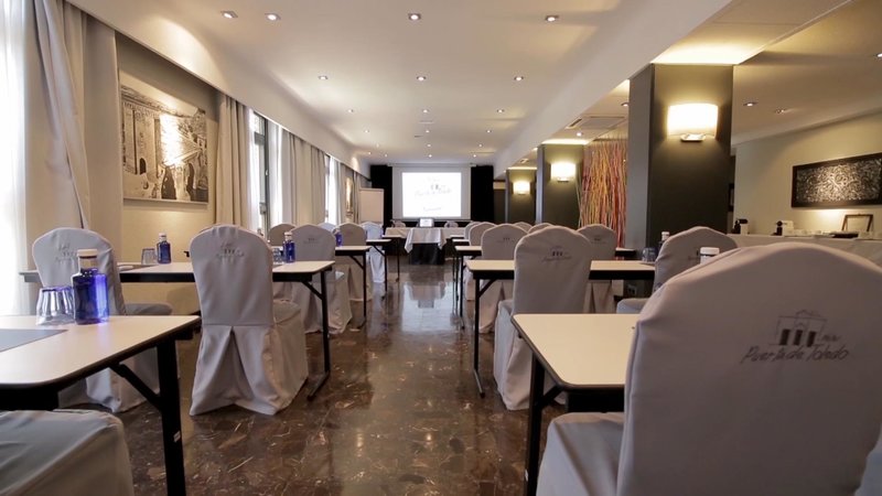 hotel puerta de toledo