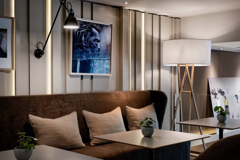 ac hotel malaga palacio