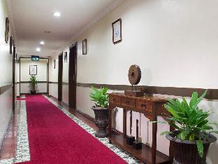 white knight hotel intramuros