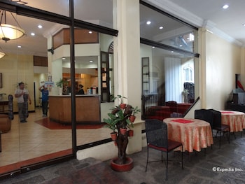 white knight hotel intramuros