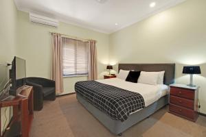 Margaret River Guest House (Adults Only),Busselton>>Burnside,4 star