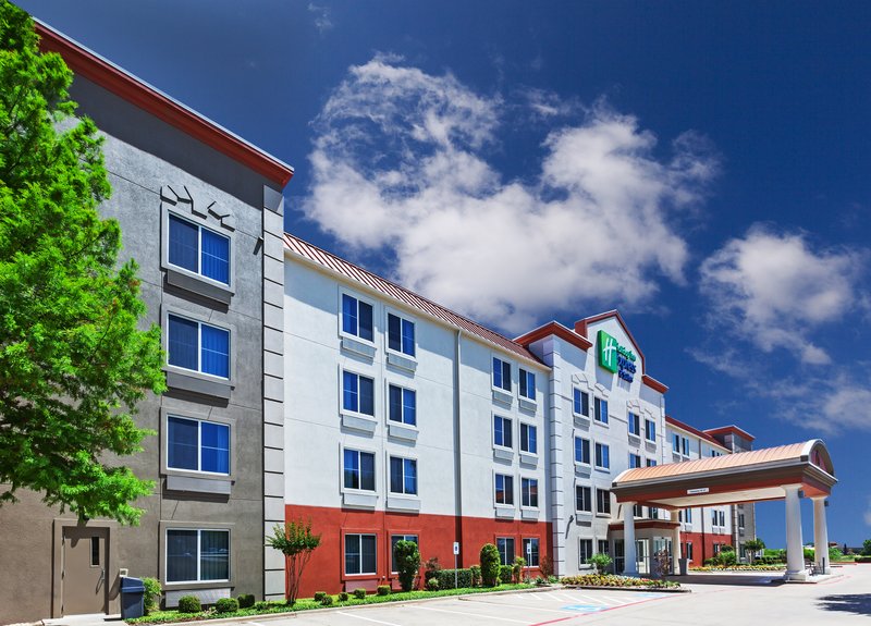 Holiday Inn Express Hotel & Suites Dallas Lewisville