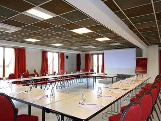 Mercure Luxeuil Les Bains Hexagone,Luxeuil-Les-Bains>>Lure,3 star