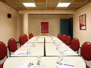 Mercure Luxeuil Les Bains Hexagone,Luxeuil-Les-Bains>>Lure,3 star