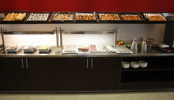 travelodge madrid metropolitano
