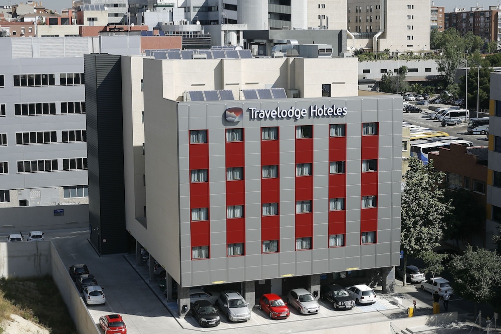travelodge madrid metropolitano