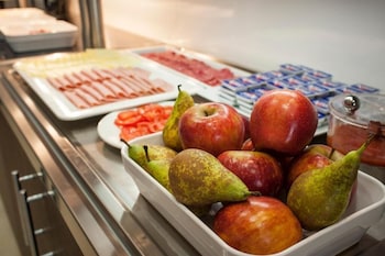 travelodge madrid metropolitano